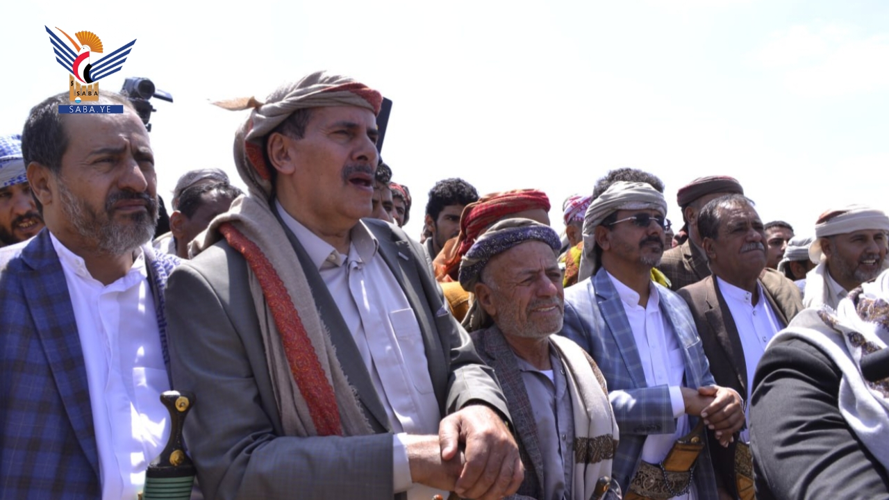 مشايخ ووجهاء بني الحارث لـ"سبأ": ثورة 21 سبتمبر محمية بإرادة شعبية والحفاظ على مكتسباتها مسؤولية وطنية