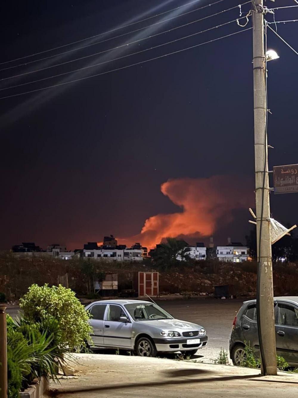 العدو الصهيوني يشن غارات على الساحل السوري