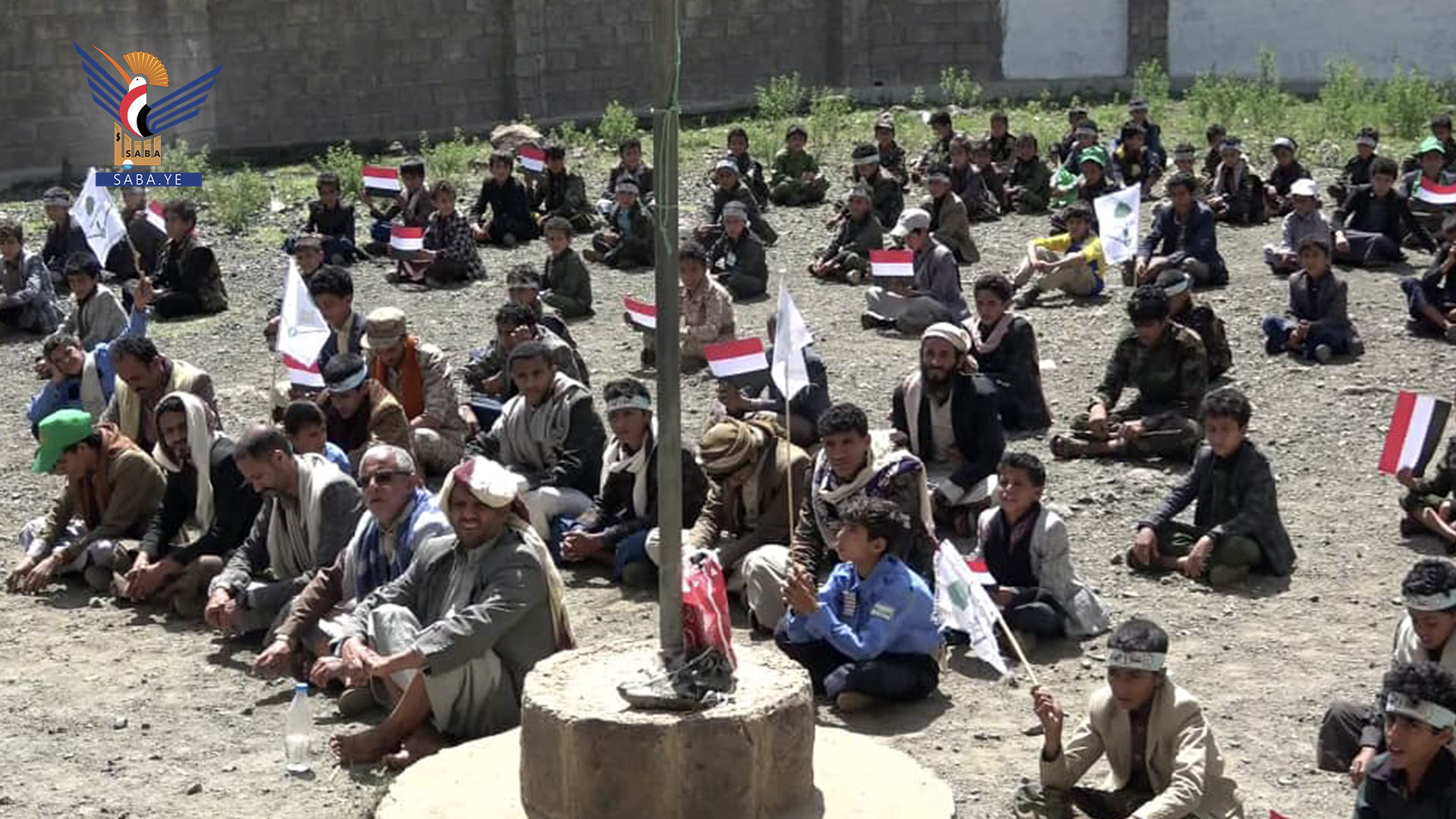 مسير وفعالية طلابية تضامناً مع غزة في الحيمة الداخلية بصنعاء