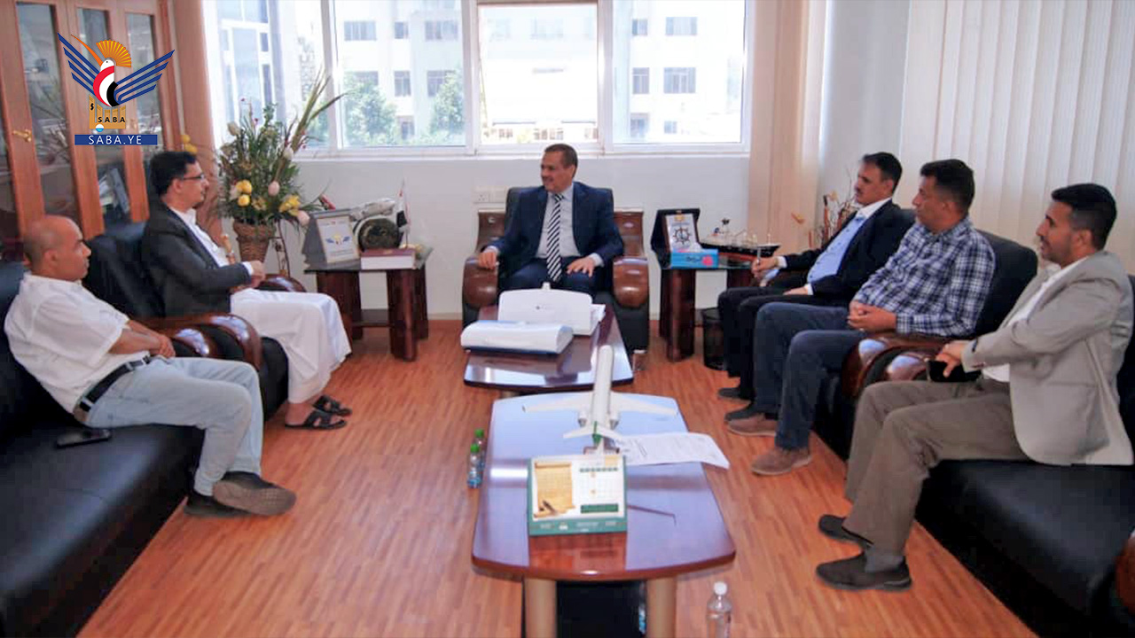 مناقشة الفرص الاستثمارية بقطاعات النقل في إطار التحضير لمؤتمر الاستثمار مناقشة الفرص الاستثمارية بقطاعات النقل في إطار التحضير لمؤتمر الاستثمار