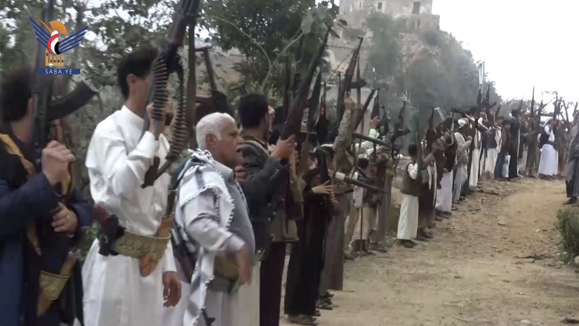 وقفات قبلية في ريمة تؤكد الجاهزية لمواجهة العدو ونصرة لغزة