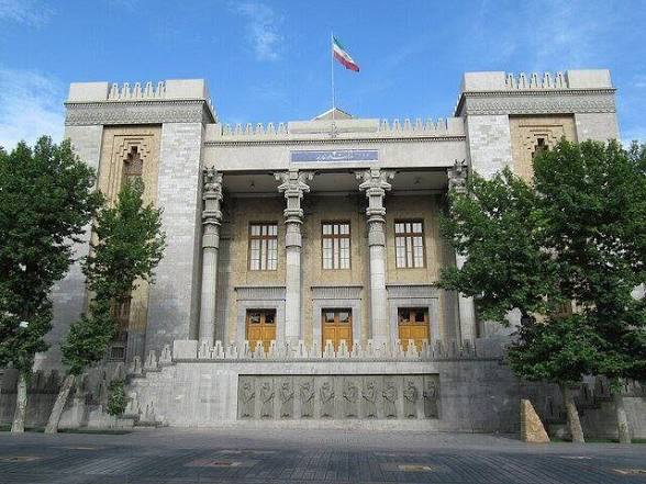 "الخارجية الإيرانية" : إيران لن تتردد في ممارسة حقها الأصيل في الدفاع عن النفس