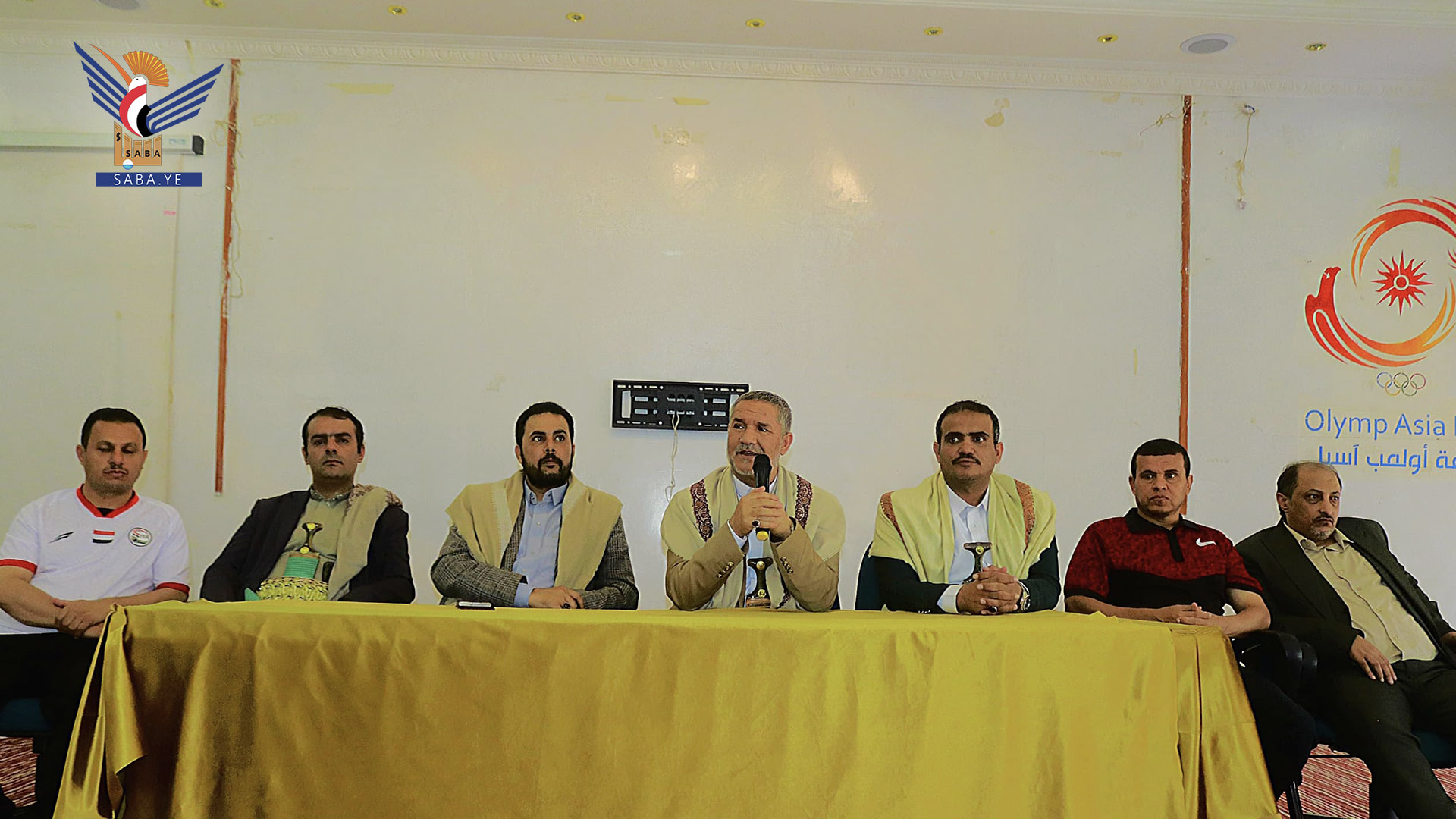 وزير الشباب يلتقي منتخب الشباب ويؤكد دعم الوزارة الدائم للمنتخبات الوطنية