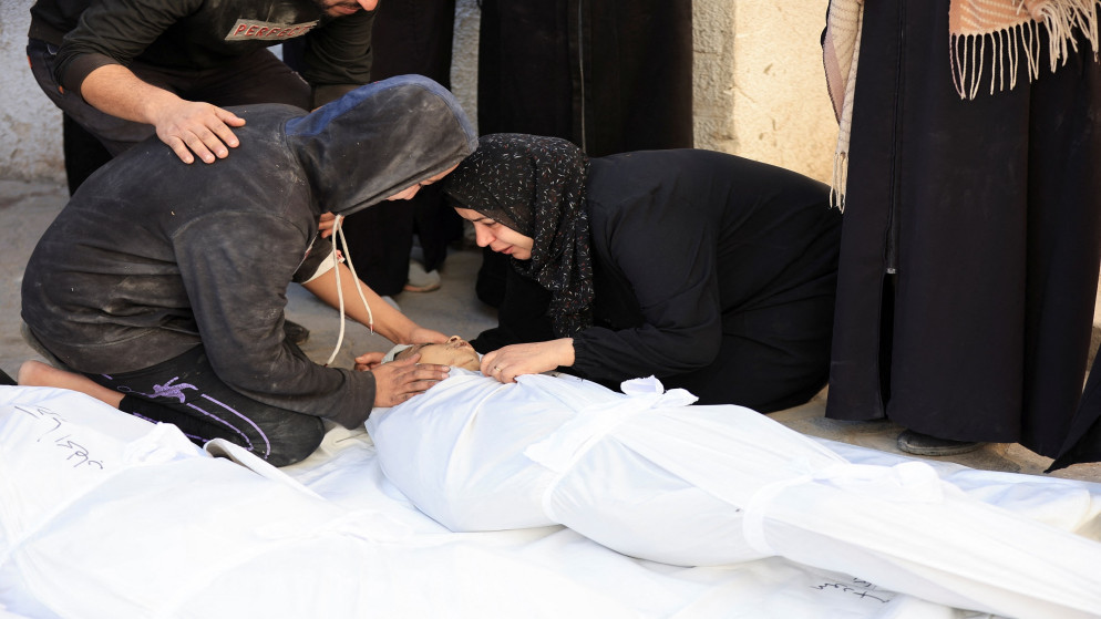 5 شهداء فلسطينيين في قصف العدو الإسرائيلي مدينتي غزة وخان يونس