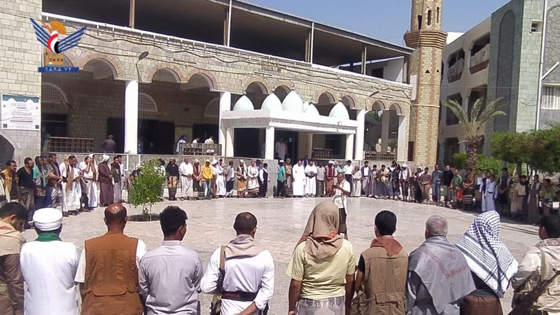 أبناء الحديدة يوجهون رسائل تحذير للعدو والخونة ويجددّون العهد بنصرة فلسطين