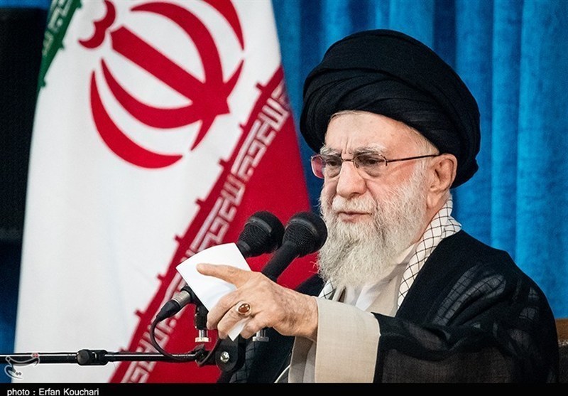 السيد الخامنئي: القوات المسلحة الإيرانية ستجعل الكيان الصهيوني الخبيث بائسا ذليلاً