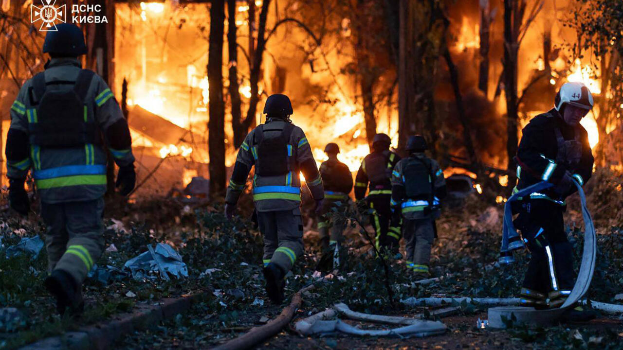 كييف : موسكو أطلقت 85 مسيرة هجومية وصاروخا باليستيا خلال الليلة الماضية على أراضي أوكرانيا