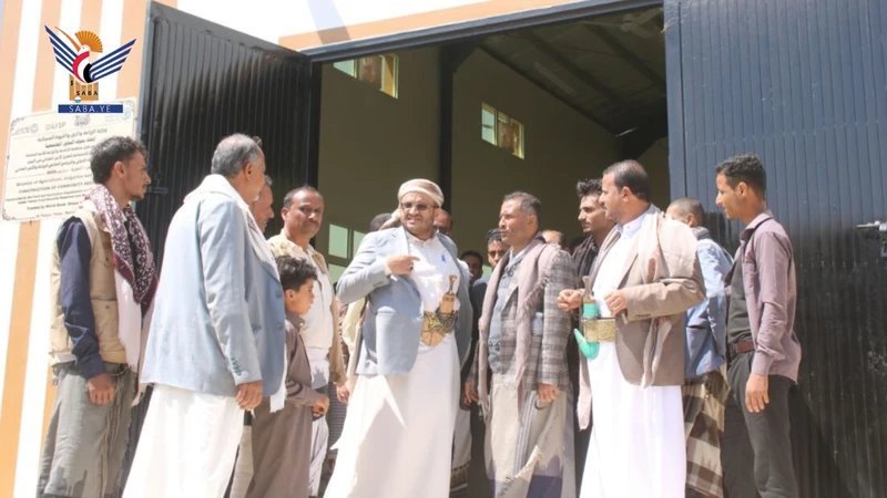 تدشين مشروع توزيع البذور للجمعيات التعاونية الزراعية في تعز