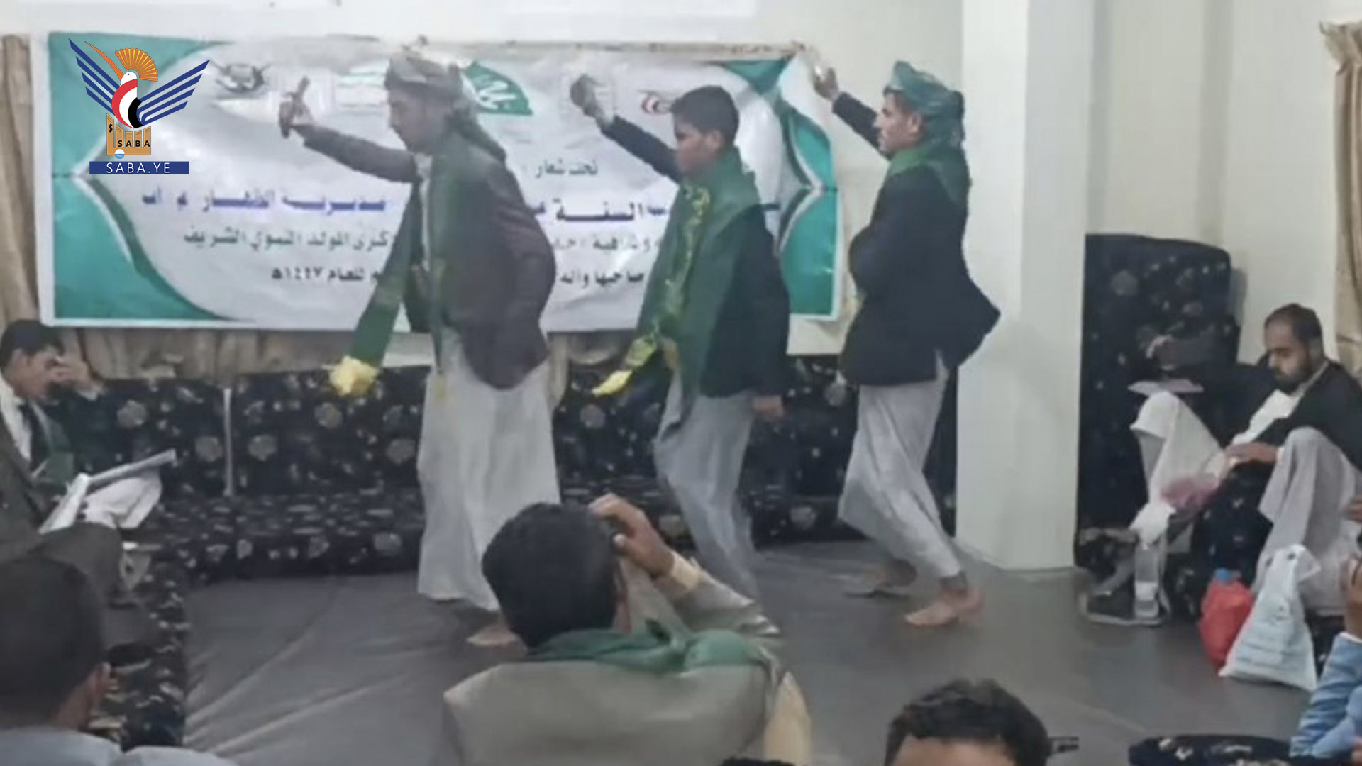 أمسيات بمديرية الظهار في إب بالمولد النبوي الشريف   