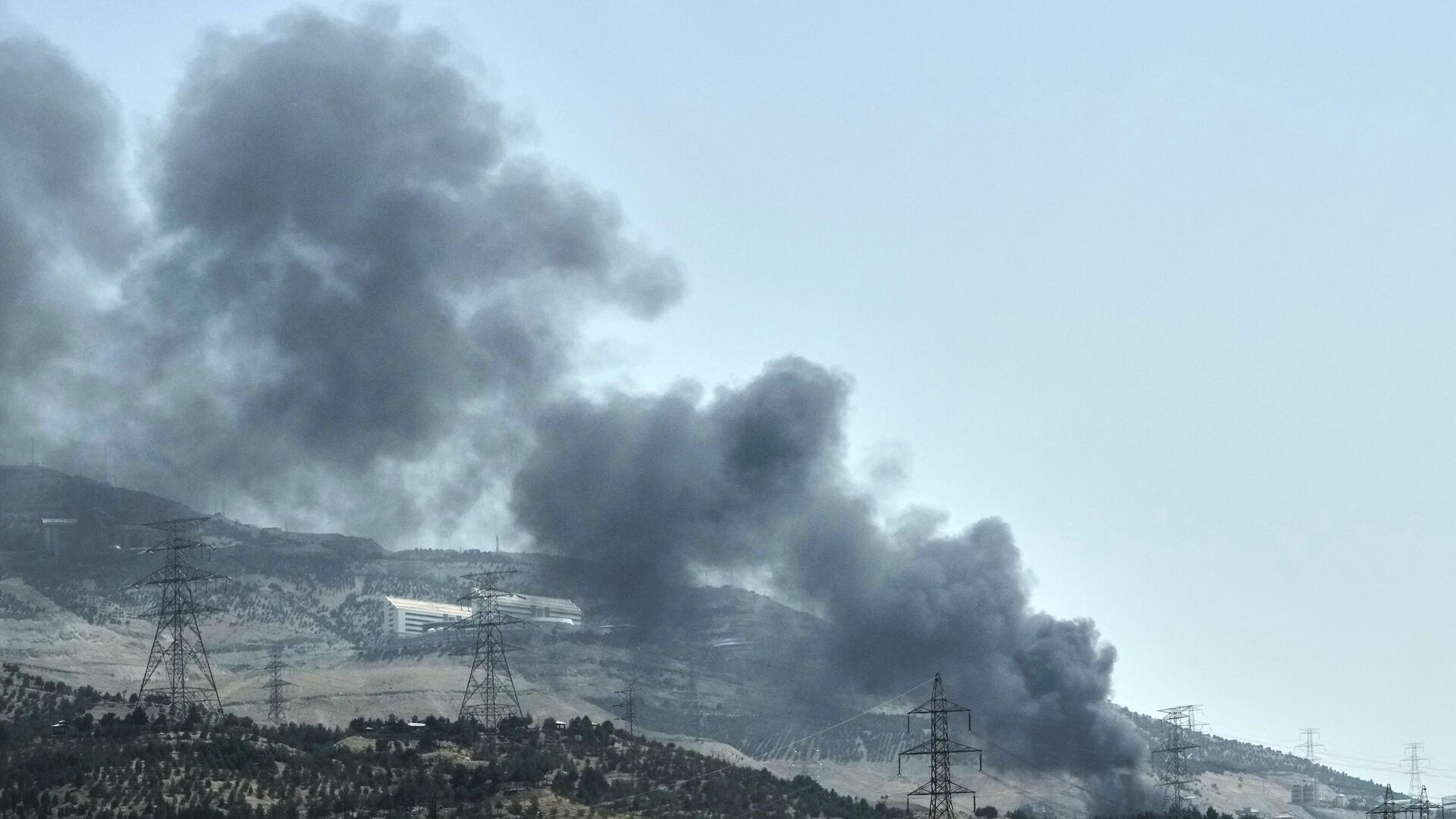 كوريا الشمالية تصف الضربة الأمريكية على إيران بأنها "انتهاك للسيادة والحقوق الدولية"