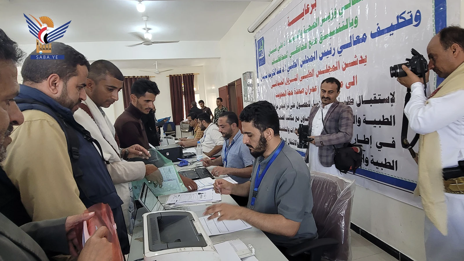 حجة.. المجلس الطبي يدّشن النزول الميداني لتسجيل وتجديد تراخيص المهن الطبية