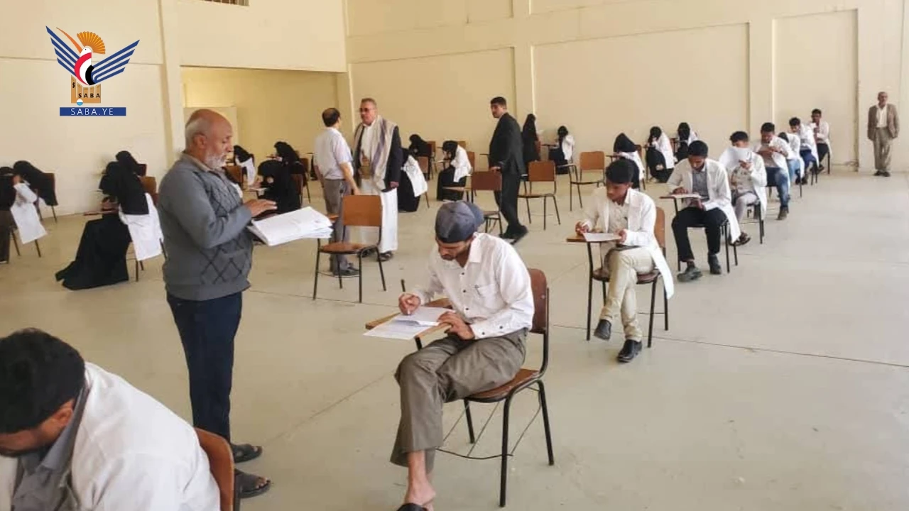 تدشين اختبارات الفصل الدراسي الأول بكلية الطب والعلوم الصحية بجامعة المحويت