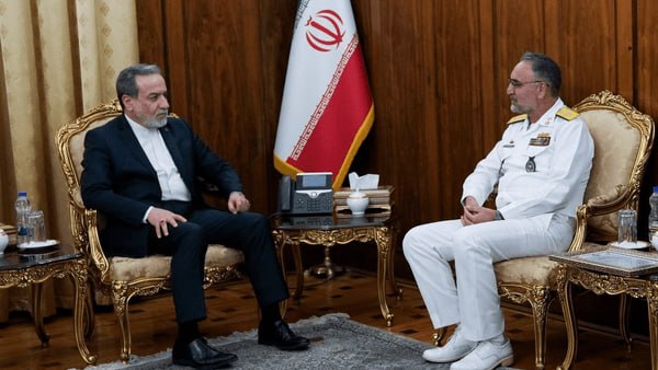 وزير الخارجية الإيراني: صلابة مقاتلينا رصيد قوي للسلك الدبلوماسي