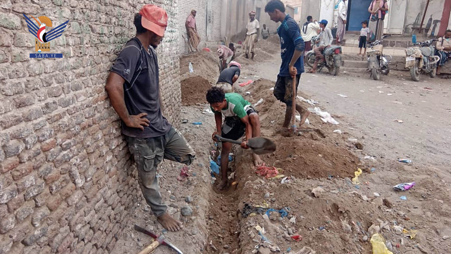 وزارة الثقافة والسياحة: بدء تنفيذ مشروع الربط الكهربائي الأرضي لمدينة زبيد التاريخية