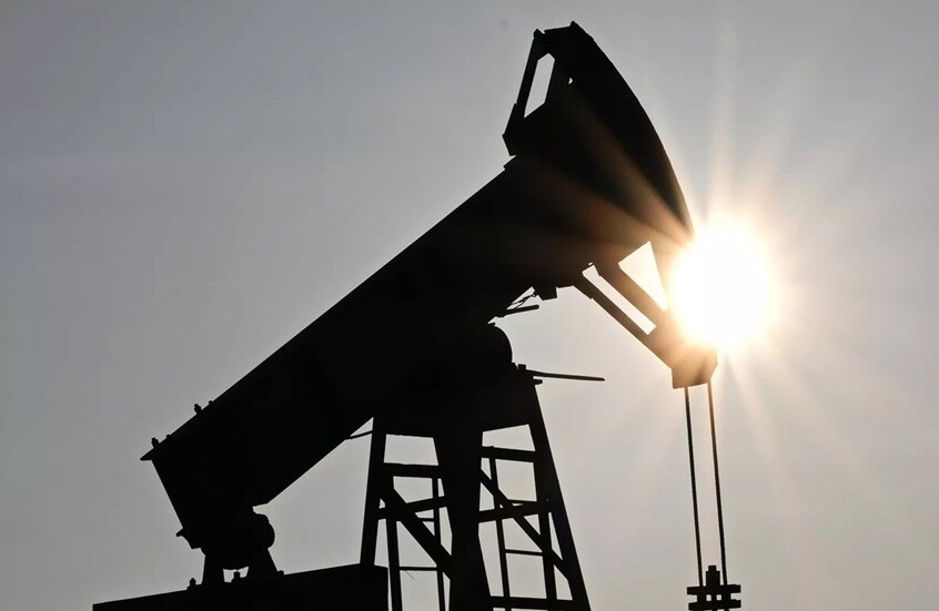 واشنطن: العقوبات على الصين بسبب تكرير النفط الروسي قد تؤدي لارتفاع الأسعار