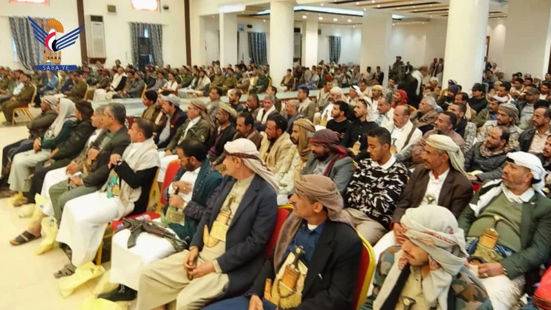 فعالية لعدد من المكاتب التنفيذية بسنحان بالذكرى السنوية للشهيد