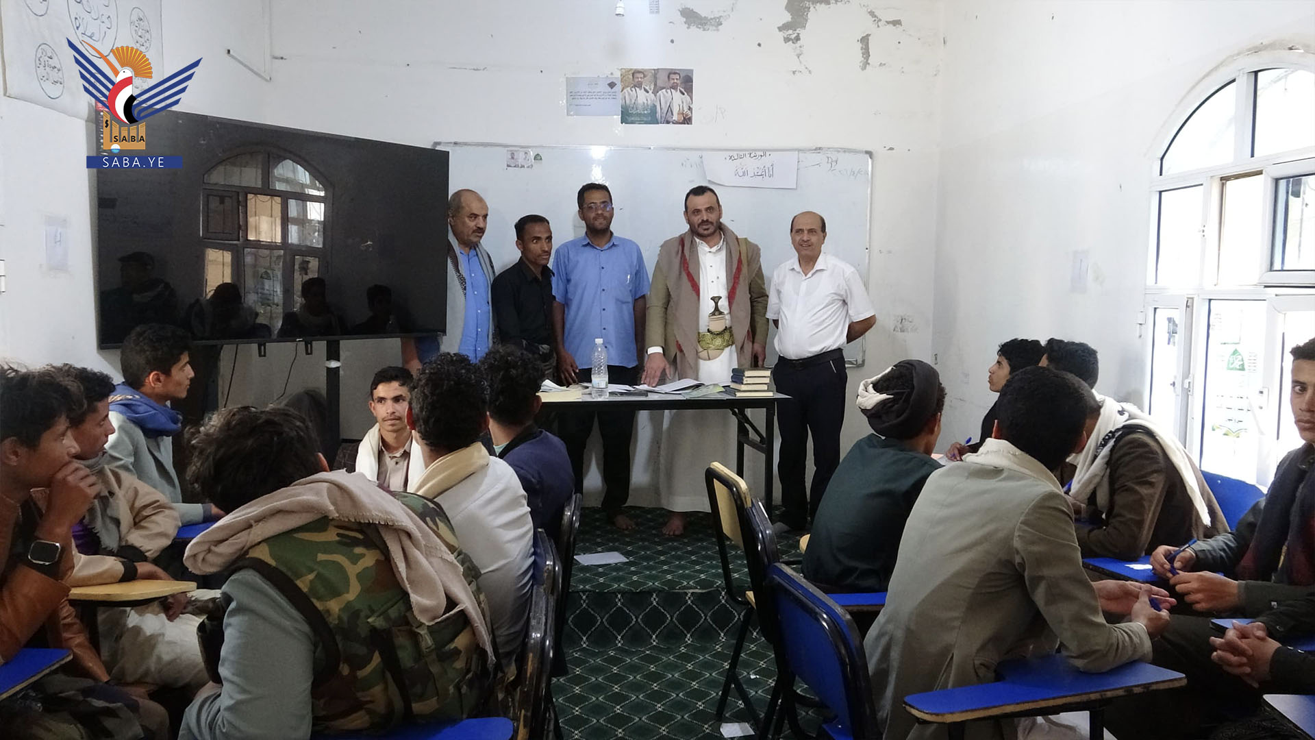 تفقد أنشطة الدورة الصيفية بالمركز المغلق بمديرية دمت في الضالع