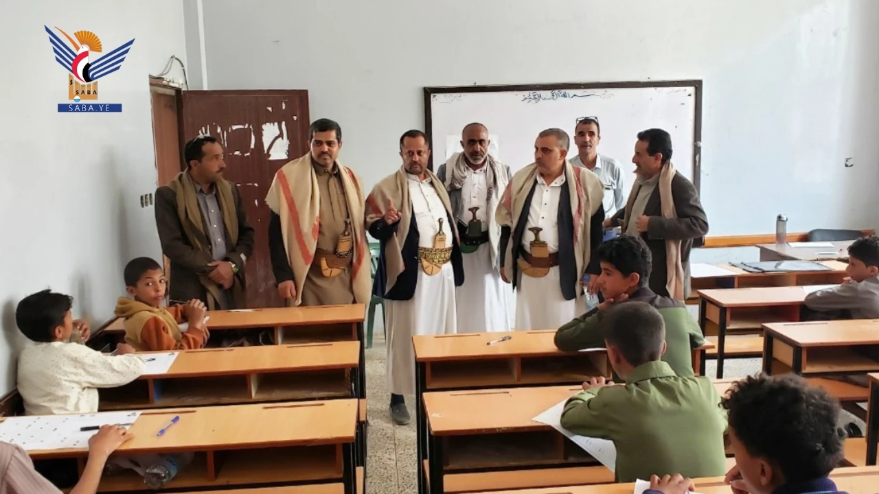 تدشين الاختبارات التكميلية لطلاب الشهادة العامة الأساسية بإب