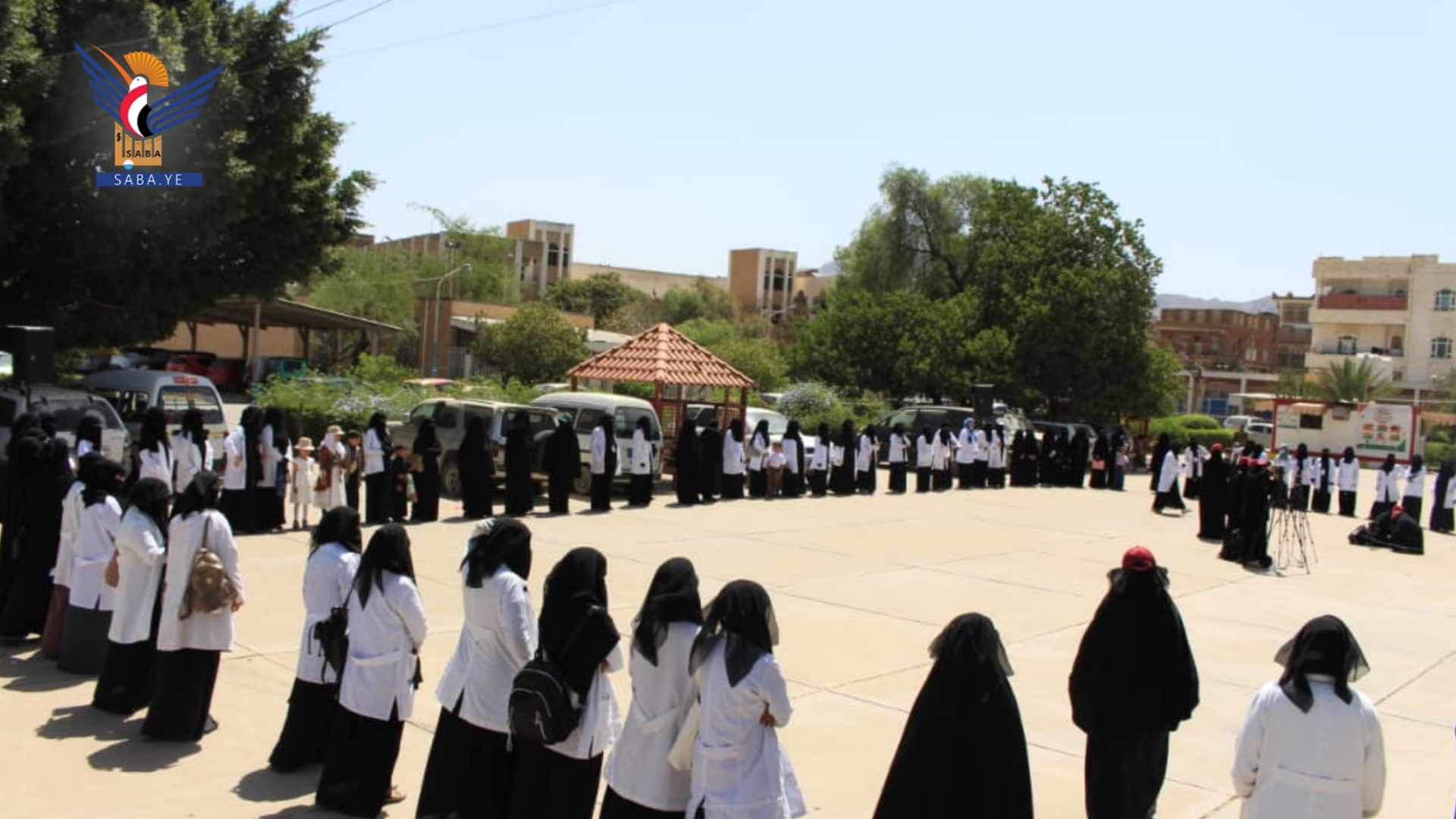 وقفة حاشدة للوحدة الصحية بالهيئة النسائية بأمانة العاصمة
