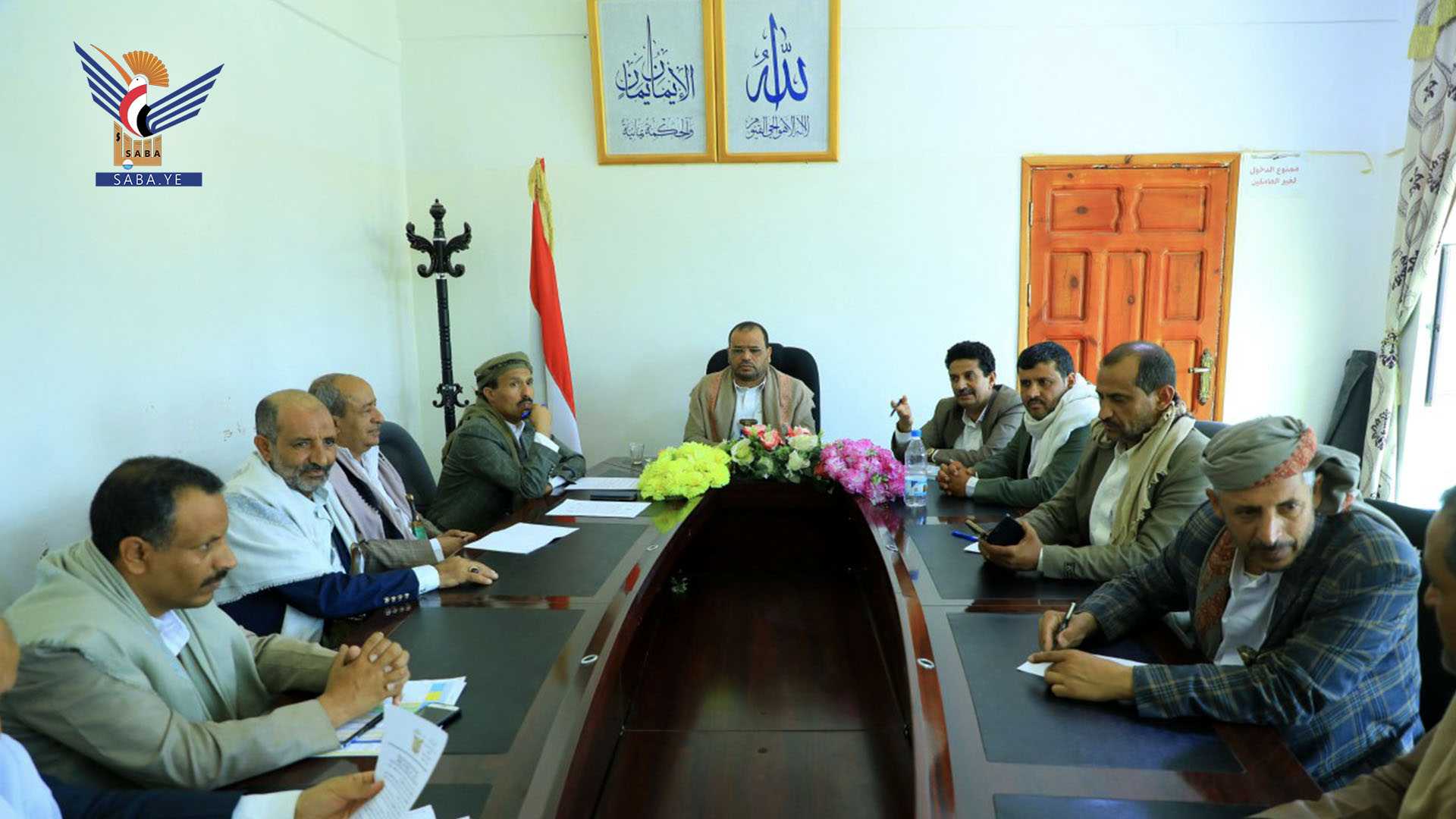 لجنة مناقصات صعدة تناقش عددا من المشاريع
