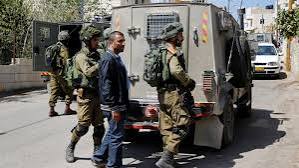 الضفة الغربية: اعتداءات صهيونية تخلف عددا من المصابين الفلسطينيين واعتقال آخرين بينهم أطفال