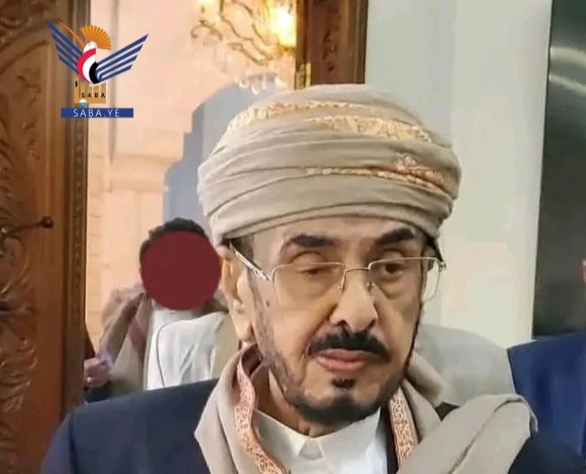 الشيخ ناجي الشايف يعزي الرئيس المشاط في وفاة والدته