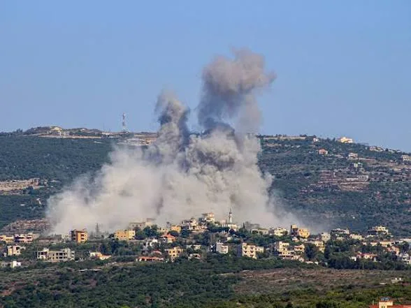 قصف وتفجيرات للعدو الإسرائيلي في قضاء صور جنوب لبنان