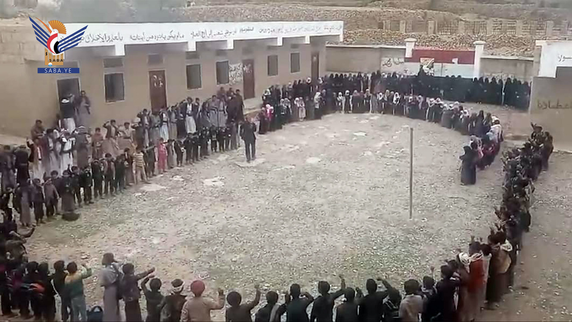 عمران .. وقفات طلابية منددة بجرائم الكيان الصهيوني بحق ابناء الشعب الفلسطيني