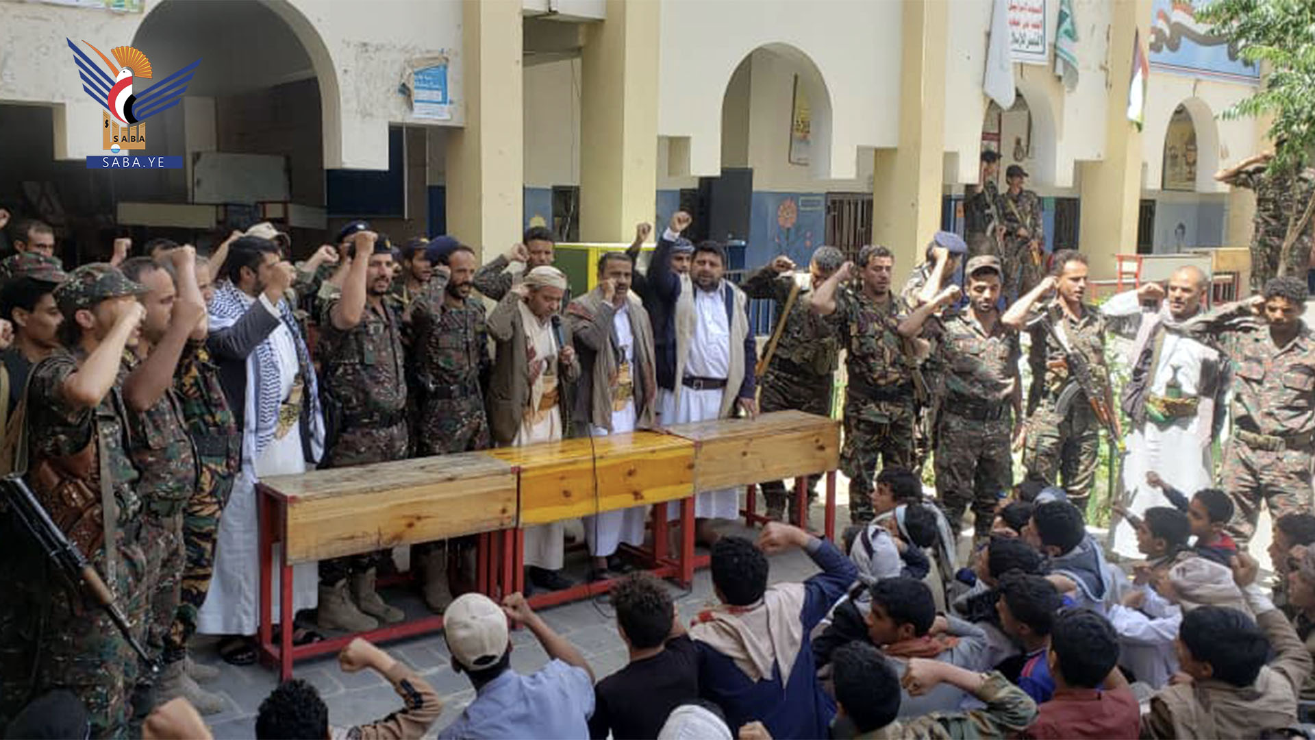 وكيل أول أمانة العاصمة يتفقد الدورات الصيفية بمديرية الوحدة