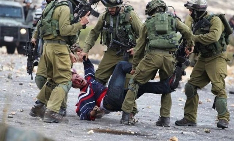 العدو الصهيوني يعتدي على طفلين وشاب فلسطيني في الخضر وجنوب نابلس