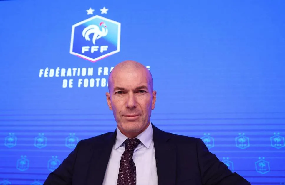 الاتحاد الفرنسي لكرة القدم يكشف عن تشكيل الجهاز الفني للمنتخب الأول بقيادة زيدان