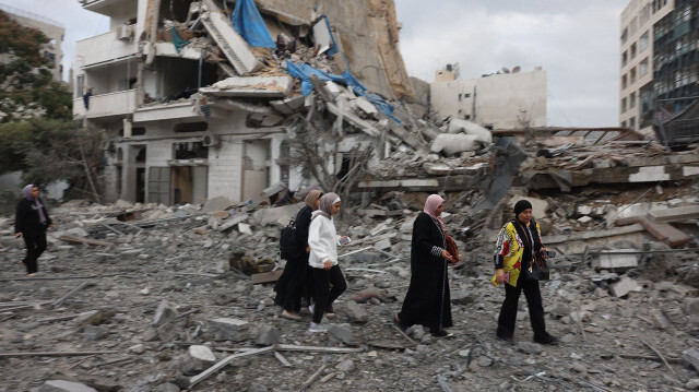 الهلال الأحمر الفلسطيني: 37 أما فلسطينية تستشهد يوميا في قطاع غزة