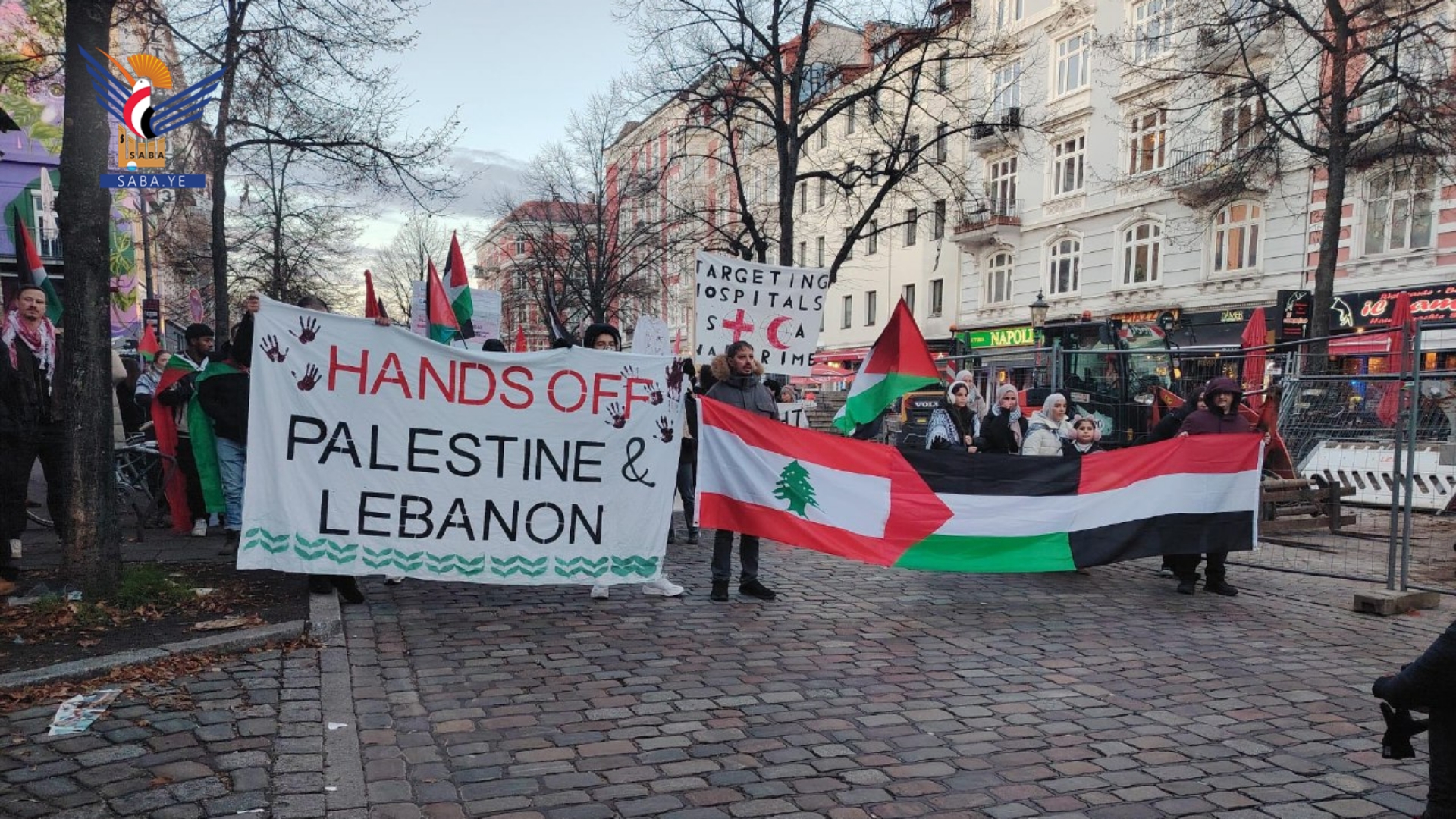 مسيرة داعمة لفلسطين بمدينة هامبورغ الألمانية بمشاركة جاليات اليمن وفلسطين ولبنان مسيرة داعمة لفلسطين بمدينة هامبورغ الألمانية بمشاركة جاليات اليمن وفلسطين ولبنان