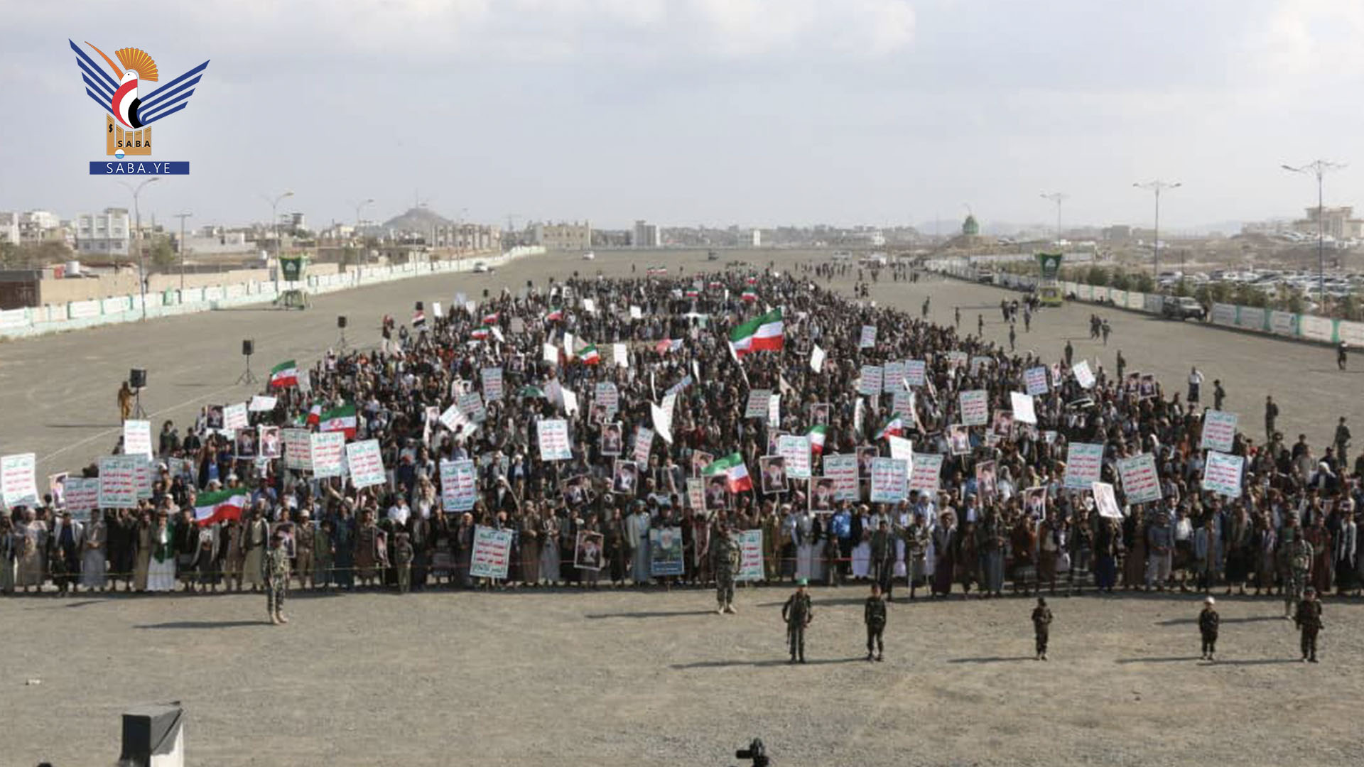 مسيرات حاشدة بتعز تؤكد التضامن مع الشعب الإيراني في مواجهة أعداء الأمة