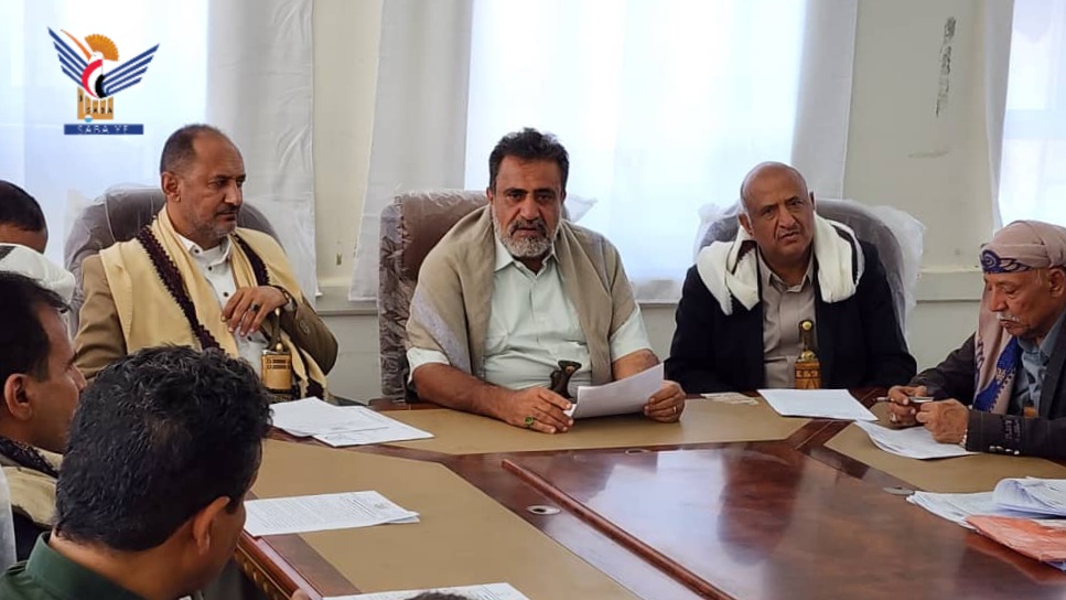 تنفيذي البيضاء يناقش مستوى الأداء الخدمي وخطة أنشطة ذكرى سنوية الشهيد