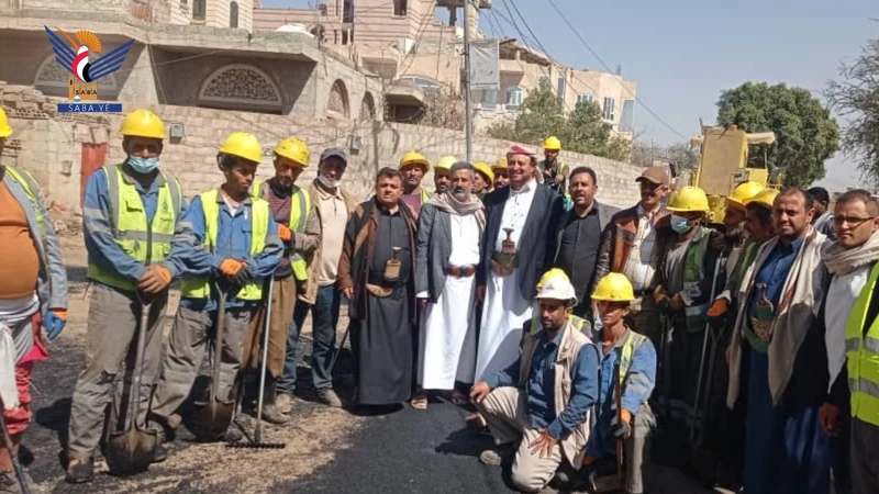 أمين العاصمة يتفقد سير العمل بمشروعي ترميم وصرف صحي بمديرية الثورة