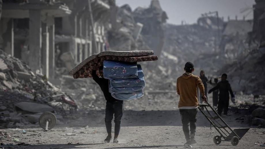 الخط الأصفر يبتلع شرق غزة.. وعائلات تُدفع إلى نزوحٍ لا ينتهي