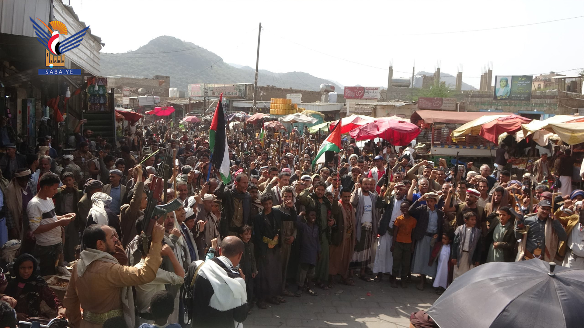 أبناء محافظة صنعاء يؤكدون عدم الوقوف مكتوفي الأيدي أمام صرخات الجياع في غزة