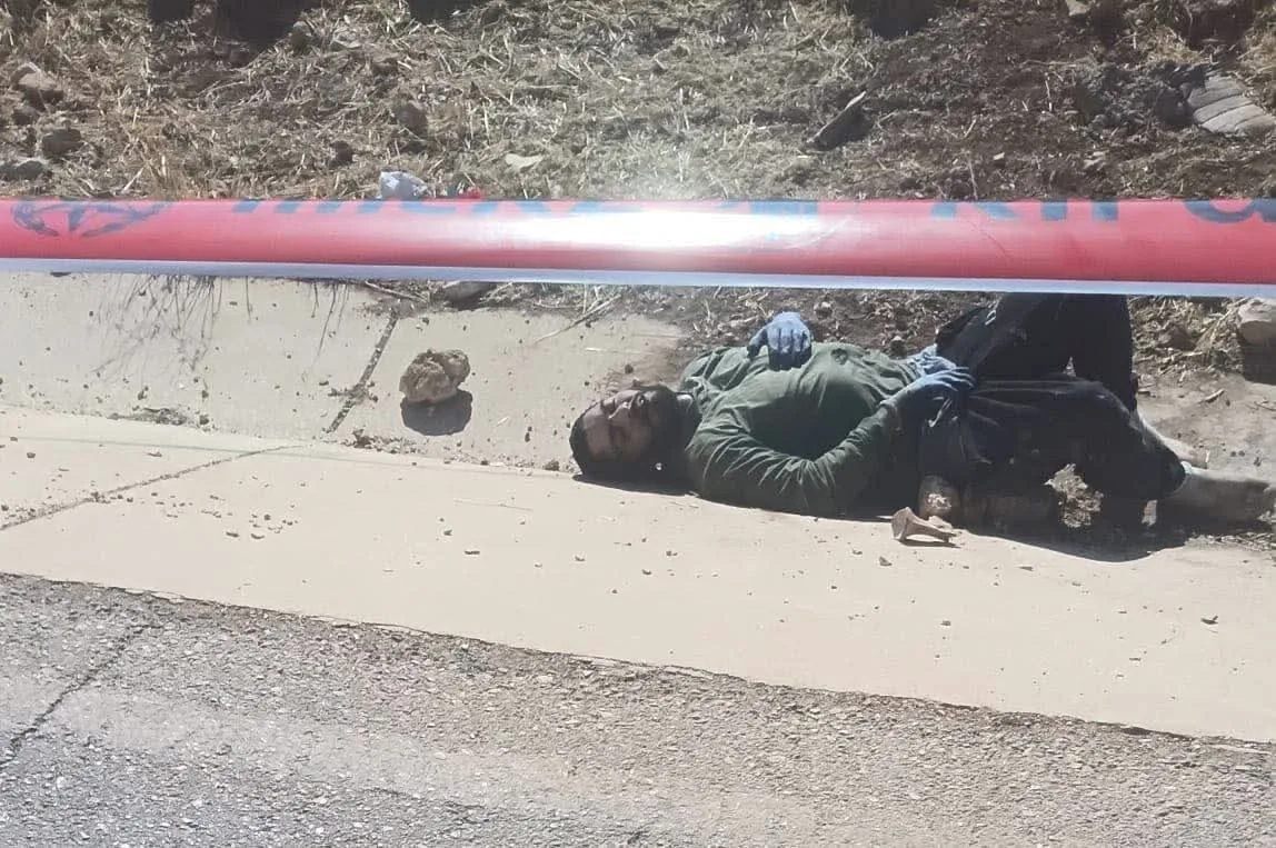  محافظة القدس: مستوطنون يهاجمون تجمعًا بدويًا شمال القدس ويحرقون منازل ويعتدون على مواطنين