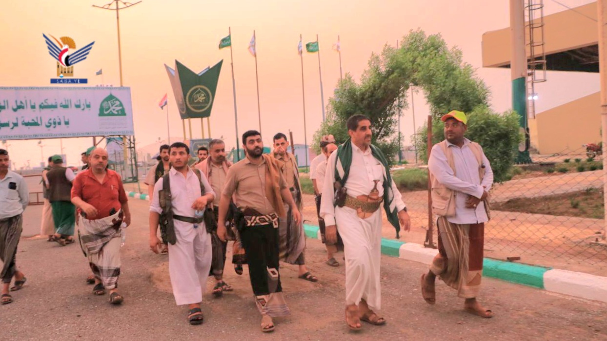 البشري يتفقد التجهيزات للساحة المركزية لإحياء ذكرى المولد النبوي بالحديدة