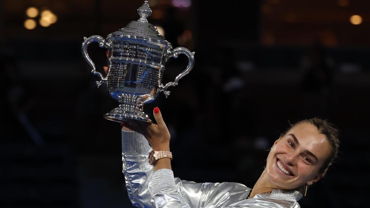 البيلاروسية أرينا سابالينكا تتوج بجائزة أفضل لاعبة تنس لعام 2025