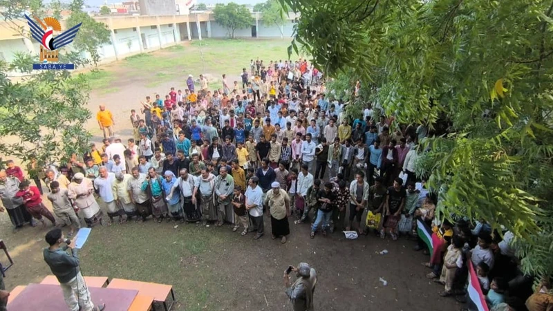 مسيرة طلابية في المراوعة تضامناً مع فلسطين واحتفاءً بثورة 21 سبتمبر