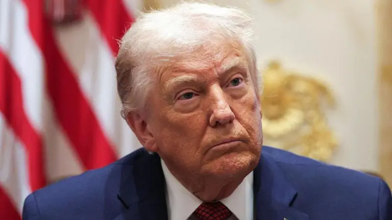 ترامب يعلن فرض حصار بحري نفطي شامل على فنزويلا