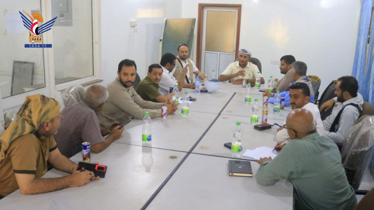 اجتماع بالحديدة يناقش تدخلات "اليونبس" الطارئة وأولويات القطاعات الخدمية