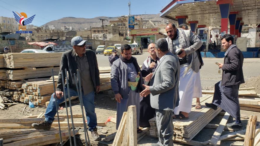 وكيل أمانة العاصمة يتفقد مشروع مصدات مياه الأمطار بمديرية معين