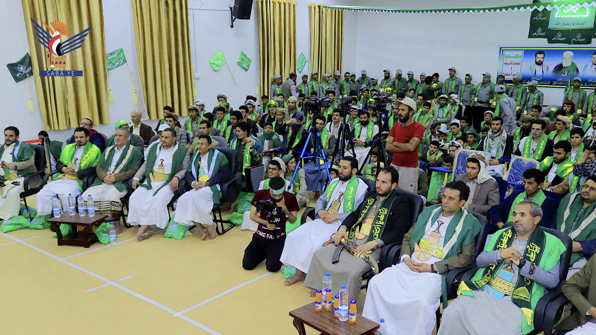 اللجنة الفنية للأنشطة الصيفية وكلية البدر تنظمان أمسية ثقافية بذكرى المولد النبوي