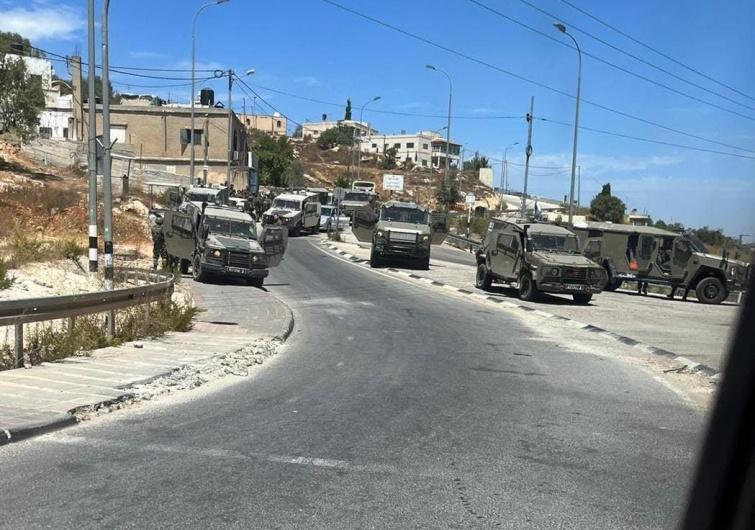 ثلاث إصابات بينها طفل ومسنة خلال اقتحام العدو الإسرائيلي قرية المغير شمال شرق رام الله