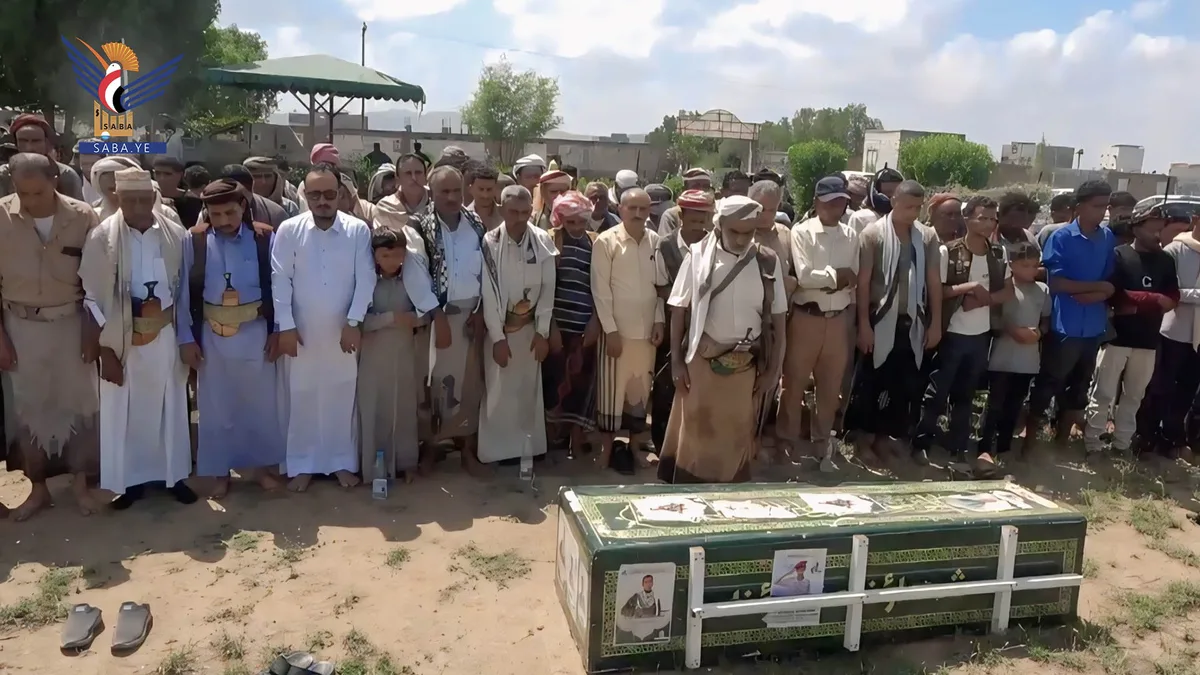 تشييع جثماني الشهيدين حسن شجاف في باجل ويحيى الأهدل بالضحي