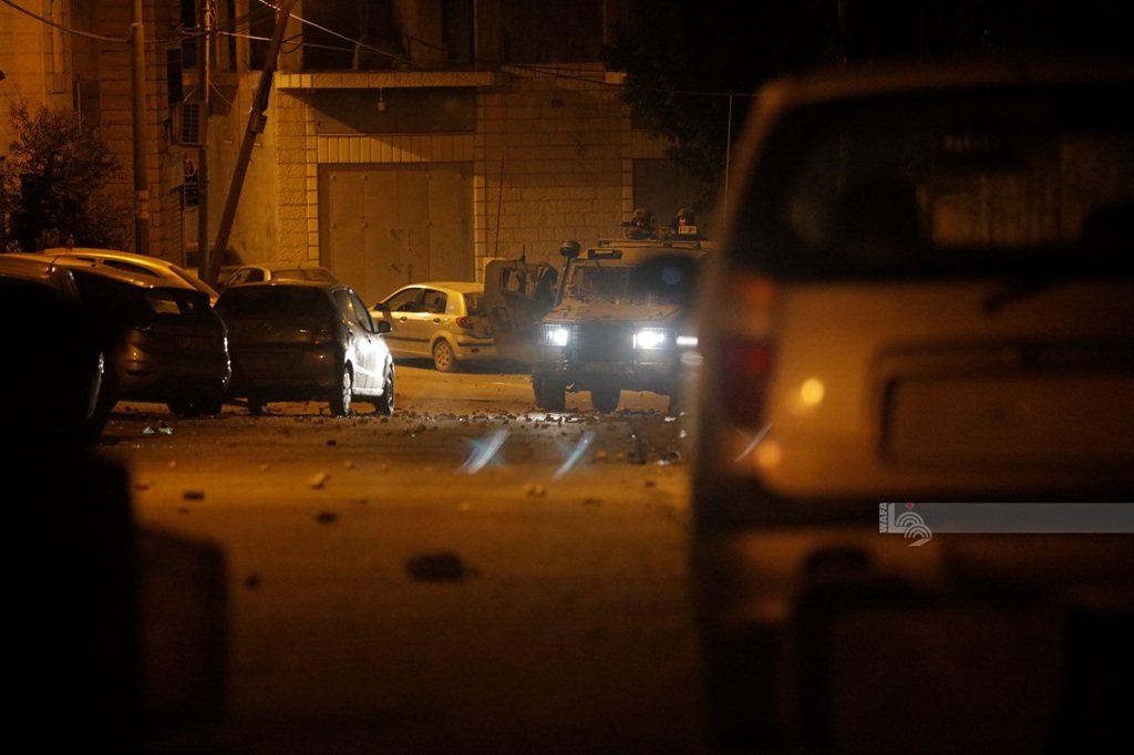 شهيدان فلسطينيان برصاص العدو الإسرائيلي في بلدة الخضر واحتجاز جثمانيهما شهيدان فلسطينيان برصاص العدو الإسرائيلي في بلدة الخضر واحتجاز جثمانيهما