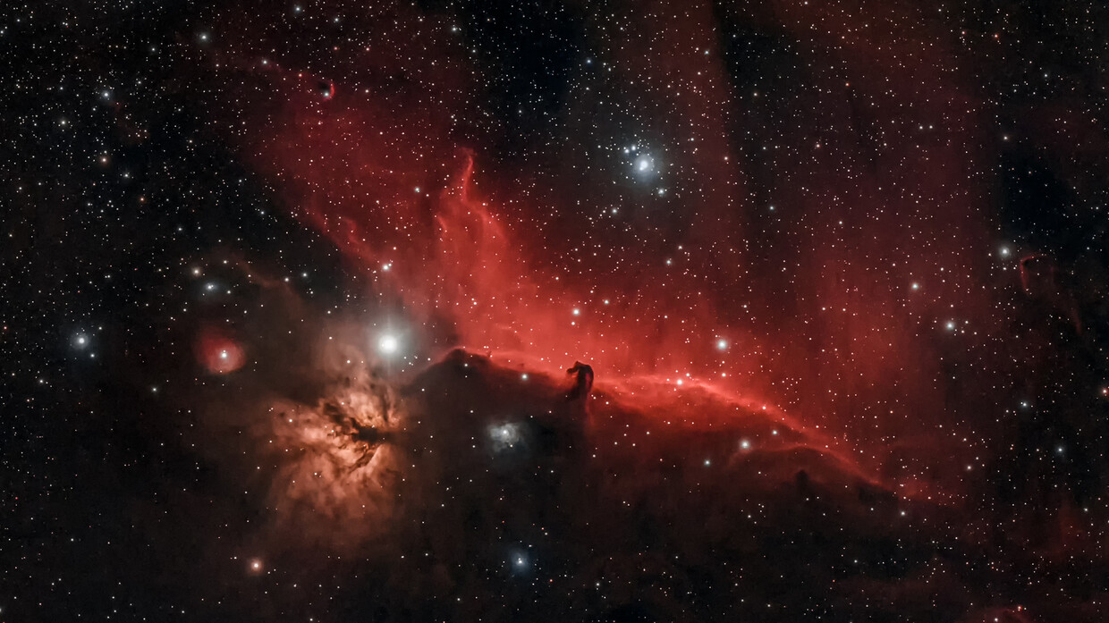 علماء فلك يكتشفون "أجسام حمراء صغيرة" غامضة في الفضاء